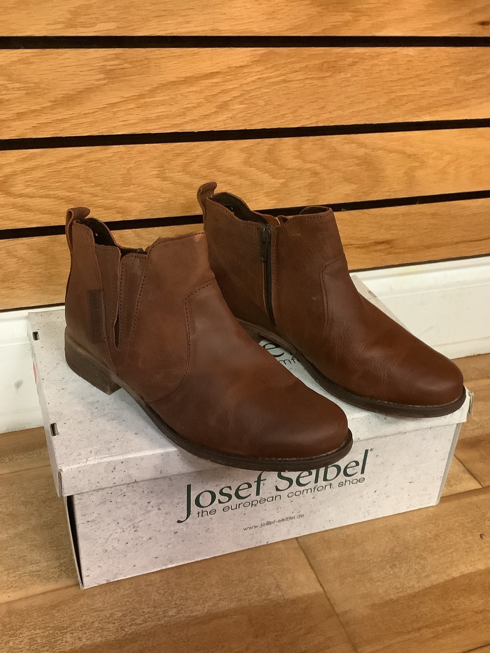 Josef Seibel Sienna 45 Zip-up